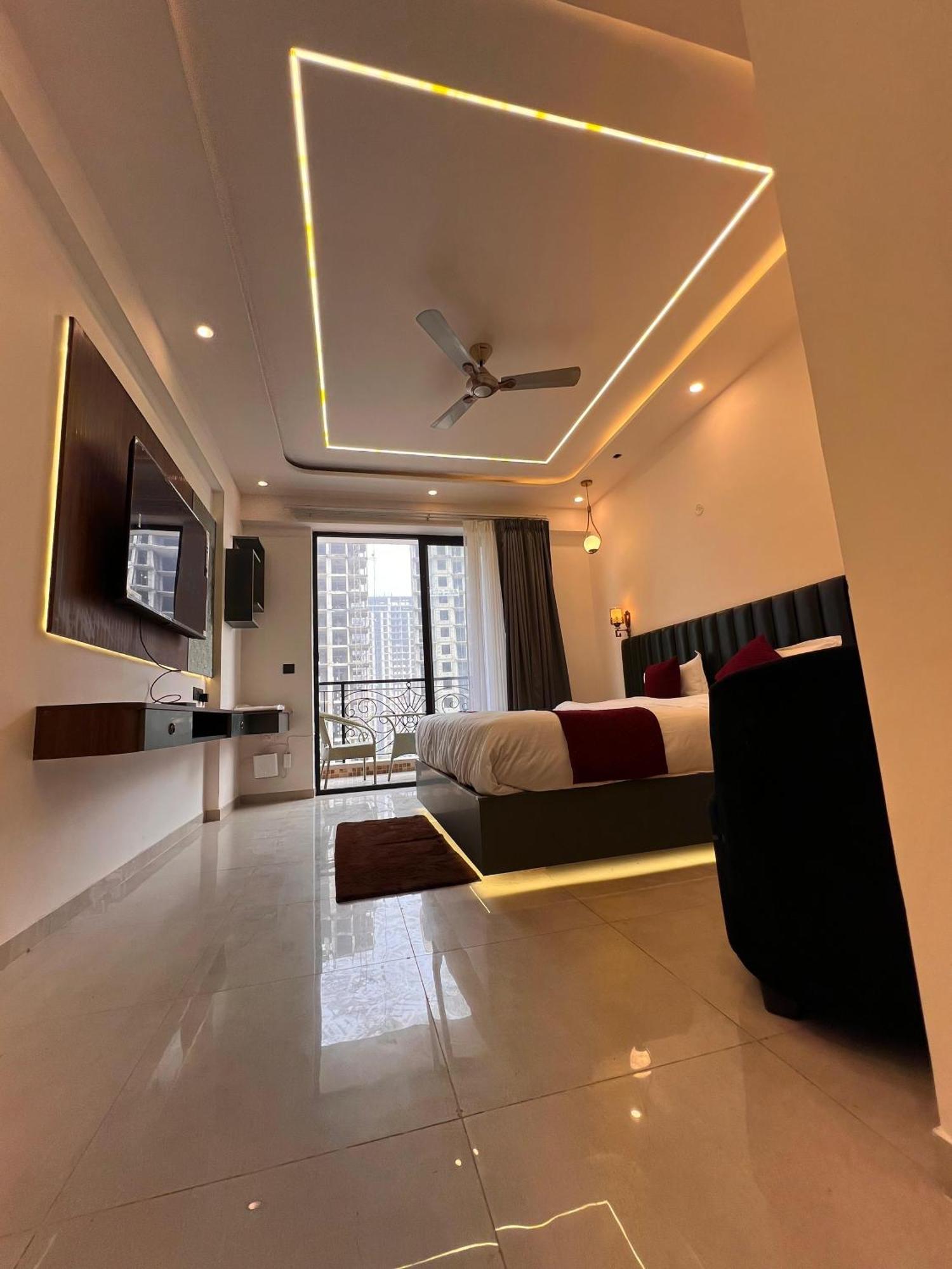 Apartment Leisure Homes *