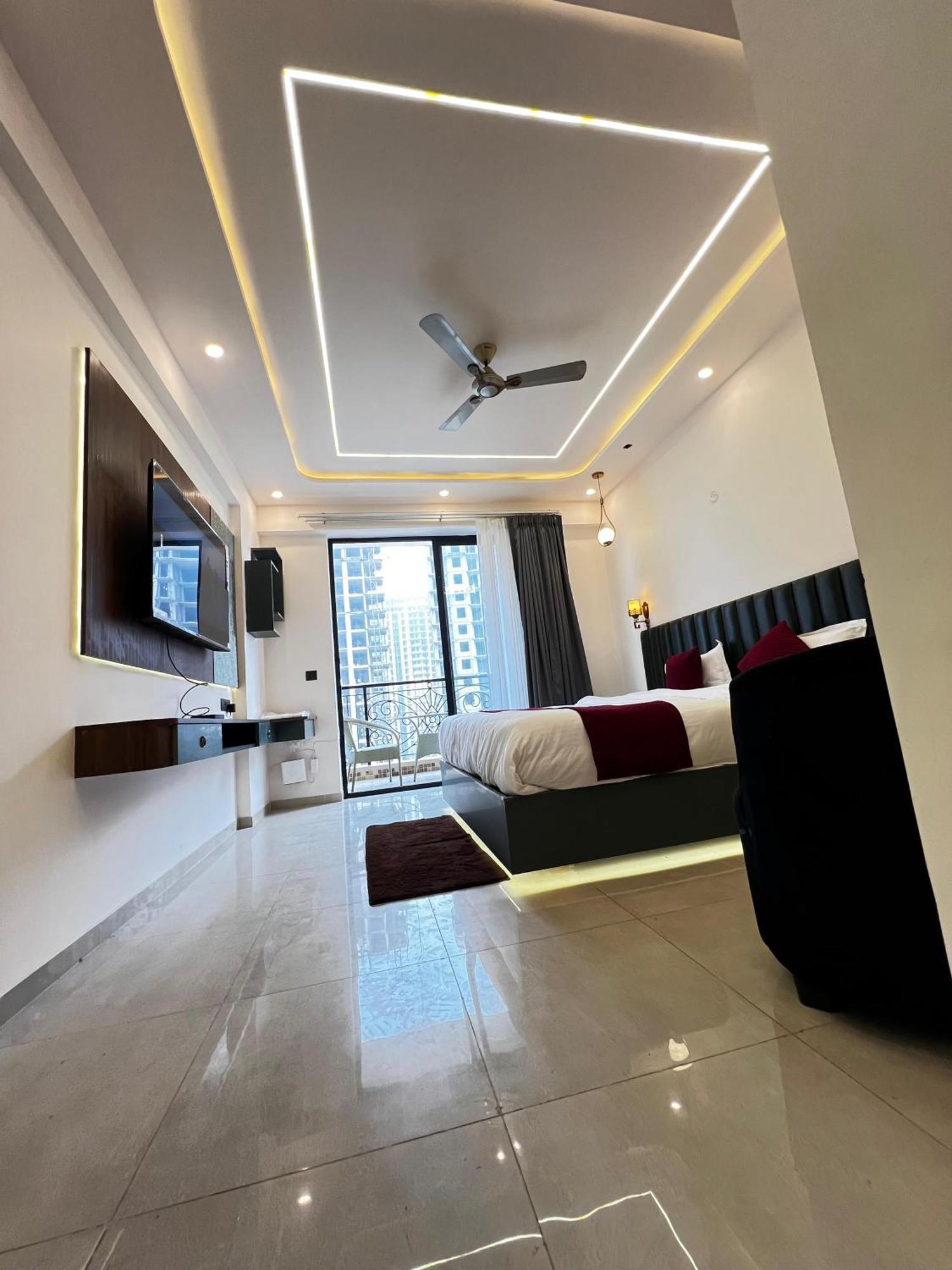 Apartment Leisure Homes *